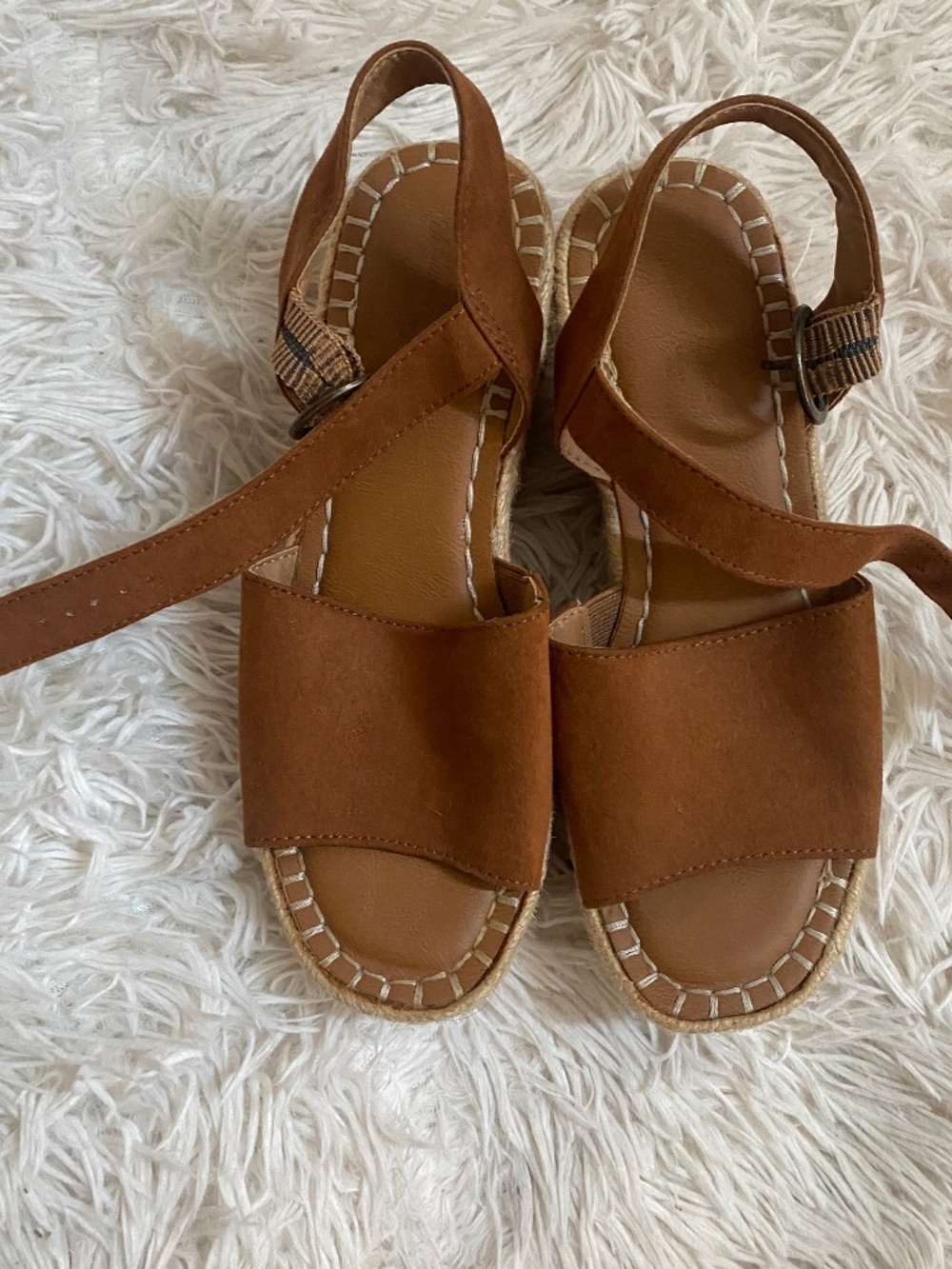 Universal Thread Brown Espadrille Platform Sandals Size 6